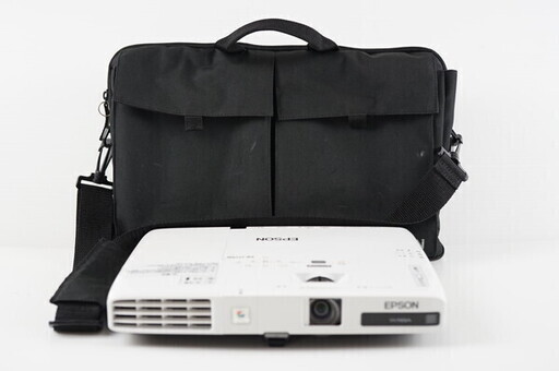 送料無料】エプソン プロジェクター/3LCD三原色液晶シャッタ式投映方式