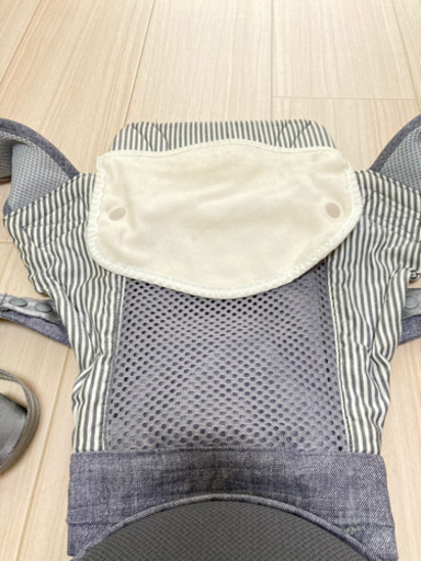 ポグネー 前向き抱っこ紐 レインカバー付き