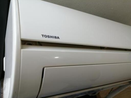 取付可！　東芝エアコン　6〜8畳用2.2kw　冷暖房　RAS-2214D　中古