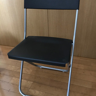 パイプ椅子 IKEA 二脚(決まりました)