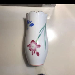 新品未使用 香蘭社グラジオラス花瓶 らなぽん 横浜のその他の中古あげます 譲ります ジモティーで不用品の処分 新品未使用 香蘭社グラジオラス花瓶 らなぽん 横浜のその他の中古あげます 譲ります ジモティーで不用品の処分