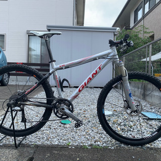 MTB GIANT xtcハイブリッド　中古