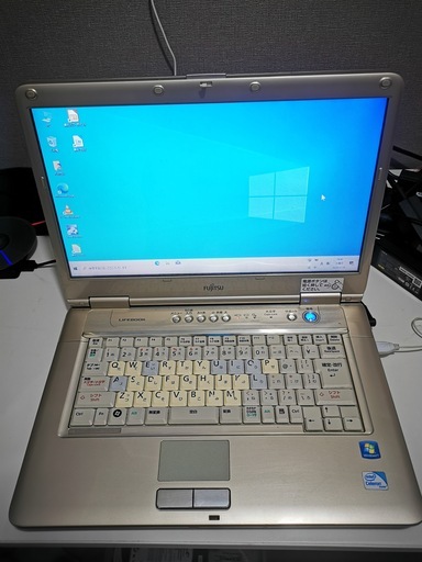 格安  ノ－トパソコン　FUJITSU LIFEBOOK AH/R3.