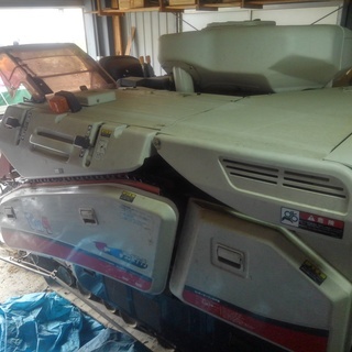 三菱コンバイン(袋式)VM4の売ります。(再掲です。) 三菱コンバイン(袋式)VM4の売ります。(再掲です。)