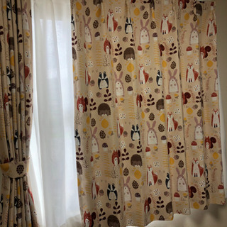 柄がかわいいカーテン　遮光3級カーテン　ニトリ