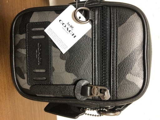 COACH ショルダーポーチ