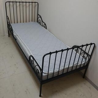 IKEA　伸縮　ベッド