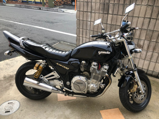 ★ヤマハXJR1300★車検令和3年10月まで★名変費用込み