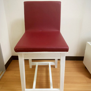 【無料】赤×白の椅子