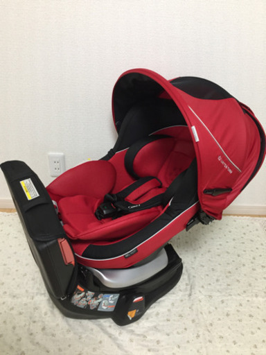 お譲り先決まりました！コンビ　チャイルドシート