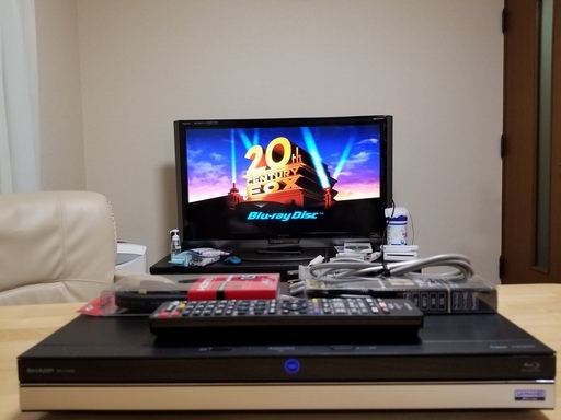 ☆高年式！4K Ultra HD！2TB・T録画！AQUOS BD-UT2200☆