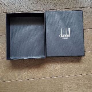 dunhillの箱