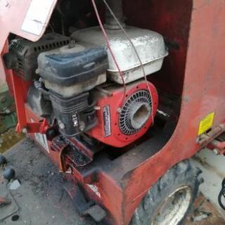 とうもろこし肥料巻き機械