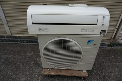 DAIKIN(ダイキン）エアコン！2.2kw（6畳用）を格安でお譲ります！