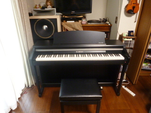 KAWAI　カワイ　電子ピアノCA13B 　　椅子付き　中古