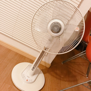 【決まりました】TOSHIBA 扇風機 リモコン付き 稼動品 美...