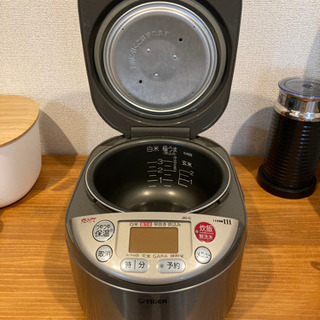TIGER JKI-G 3合炊き 炊飯器