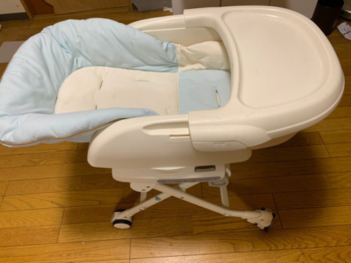 コンビ　ハイローチェア  ネムリラ　電動　オート