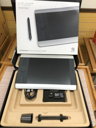超美品ワコムペンタブ intuos pro Special Edition M
