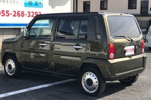 ダイハツネイキッド 荷室がひろ いアウトドア向け軽 おしゃれなモスグリーンがイイ 金利０ 新規車検２年付き オトロン春日部店 春日部の ネイキッドの中古車 ジモティー