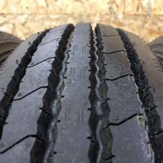 新車外し YOKOHAMA SUPER STEEL RY108A Spec-2 205/85R16 117/115L LT 