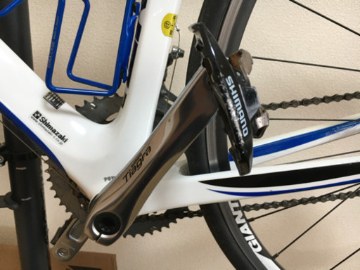 ロードバイク GIANT DEFY COMPOSITE SE