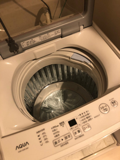取引中【AQUA】全自動洗濯機5㎏　2018年製　1年弱使用。