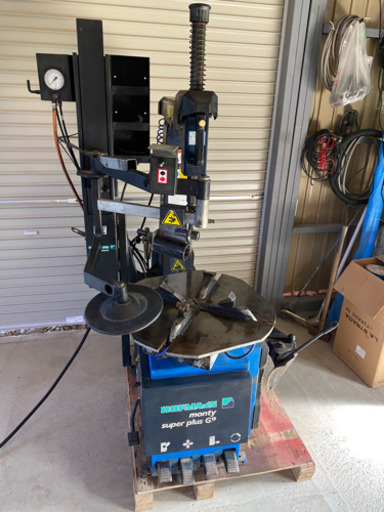 タイヤチェンジャー  ワイドタイヤ 20インチ 対応　自動車　整備 タイヤチェンジャー ワイドタイヤ 20インチ 対応 自動車 整備