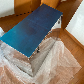 大型トラック荷台用工具箱
