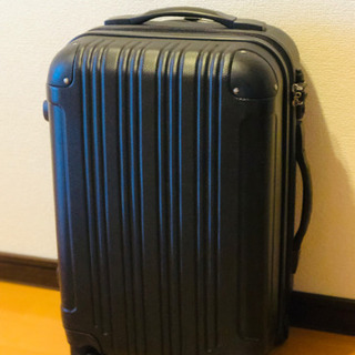 【ジャンク】スーツケース(ピギー、キャリーバッグ)