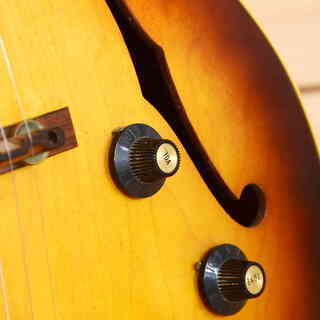 ギブソン　ES-175　92万　60年代