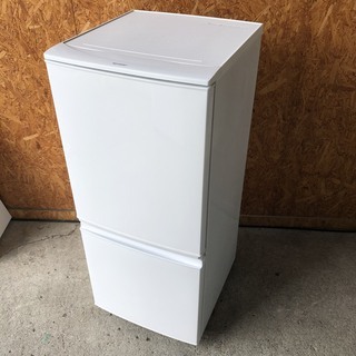 マサキー　SHARP 137L 2ドア冷凍冷蔵庫 2015年 中古】【設置込み】シャープ 137L 2015年製 単身用2ドア冷凍