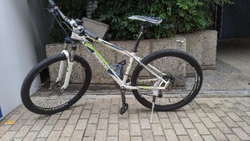 MONGOOSEマングース　自転車　マウンテンバイク