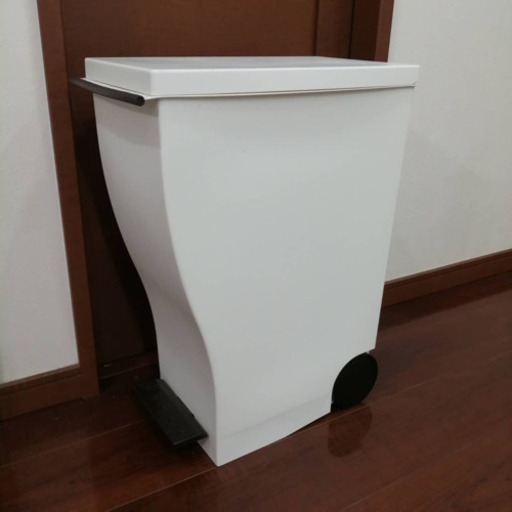 美品！ペール ダストボックス キャスター付き