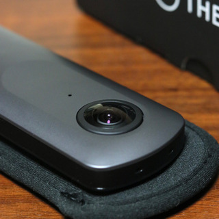 RICOH THETA V ほぼ未使用・ハイスペック全天球カメラ