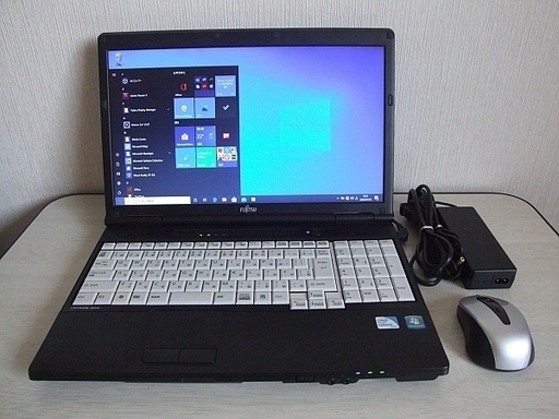 高速SSD120GB搭載　Fujitsu LIFEBOOK A561/DX　ノートパソコン