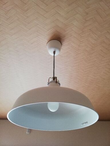 Ikeaライト 美品 色 ホワイト 4月30日まで Hana 五香の照明器具の中古あげます 譲ります ジモティーで不用品の処分