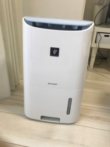 シャープ　プラズマクラスター衣類乾燥除湿機