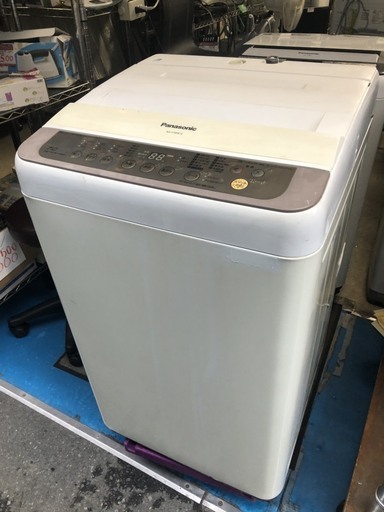 ☆中古 激安！！Panasonic　 洗濯機　7.0ｋｇ　NA-F70PB10形　2017年製　DG052　￥12,000！！