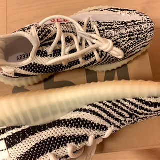 値下げ！350V2スニーカー本物新品イージーブーストゼブラYEEZYBOOST