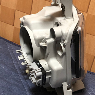 ムーヴコンテ　カスタム　L 575S 右側ヘッドライト