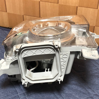 ムーヴコンテ　カスタム　L 575S 右側ヘッドライト