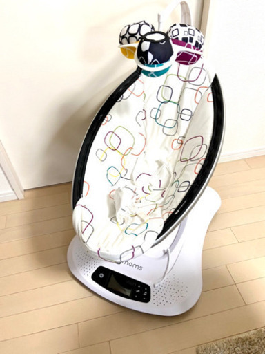 電動バウンサー　ママルー　mamaroo4.0