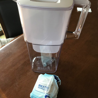 お話し中です。BRITA(ブリタ)浄水器✴︎カートリッジ付き