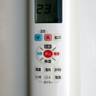 【76】17年製 アイリスオーヤマ エアコン おもに6畳用 IRR-2217C