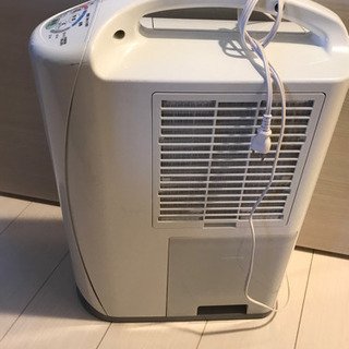 美品コロナ衣類乾燥除湿機 取りに来られる方限定