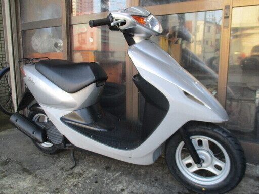 ホンダ　スマートDIO　エンジン機関絶好調　セル1発始動します！　銀色
