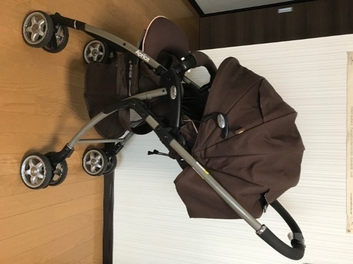 アップリカ　ベビーカー