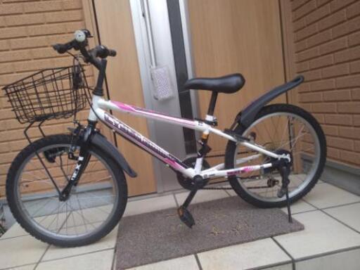 子供用自転車　20インチ　cyber gimmick