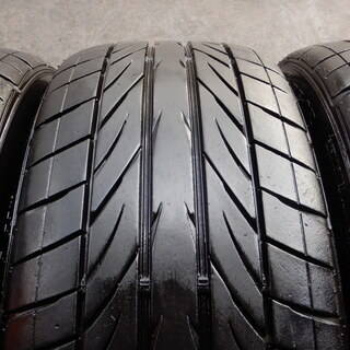 ロクサーニ　１８インチ　ノア、ＶＯＸＹ，ステップワゴンなどに♪